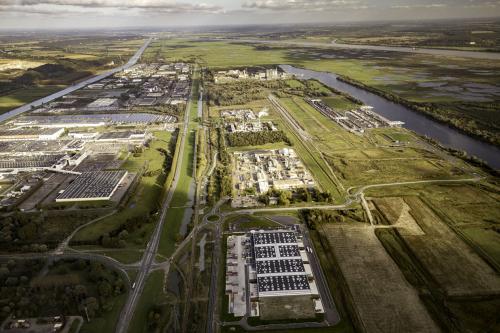vue aérienne du parc logistique, pôle industriel du Havre